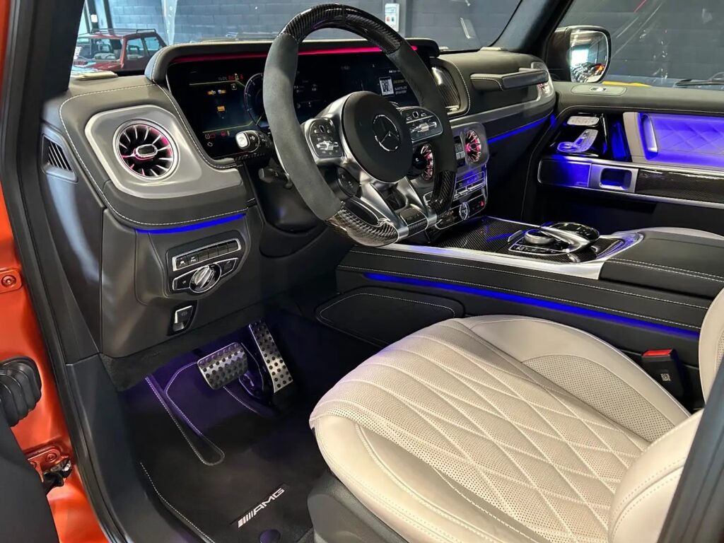 G63 4x4 Interior Front