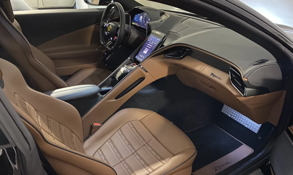 FERRARI-ROMA-SEDILI-PAX