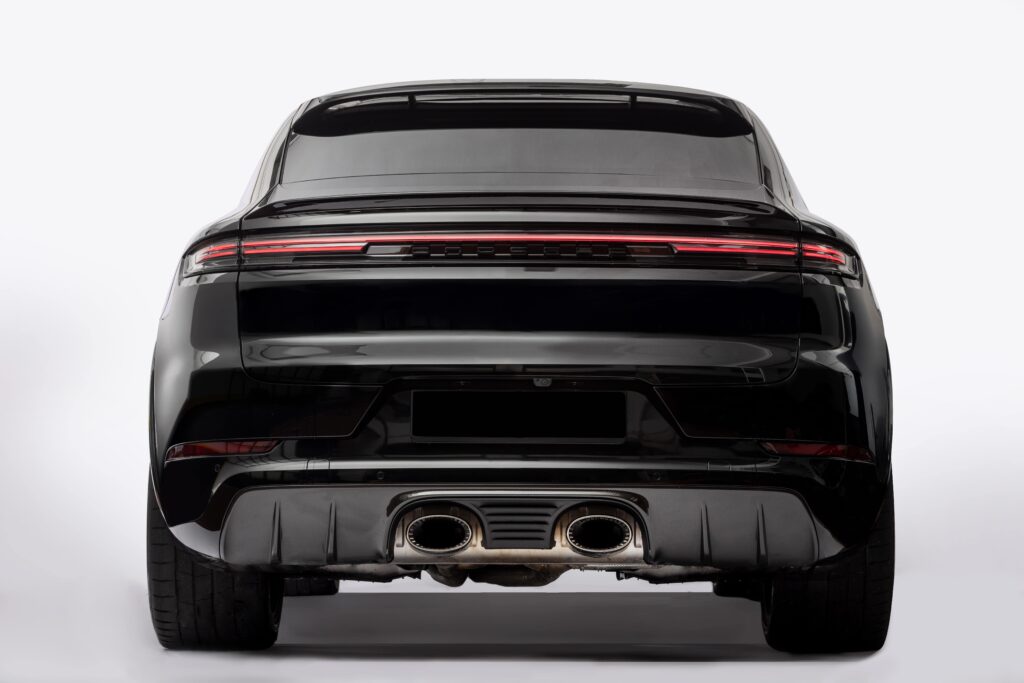 0D0A8829 targa nera-min