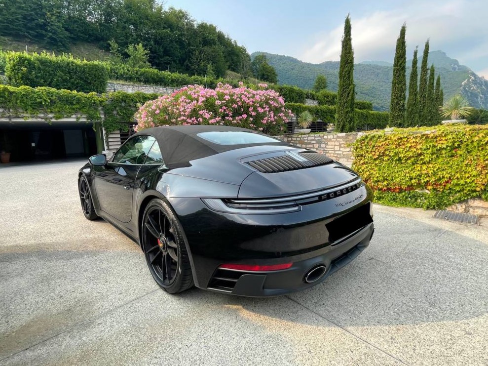 LUXURY CAR RENTAL LUXURY CAR RENTAL