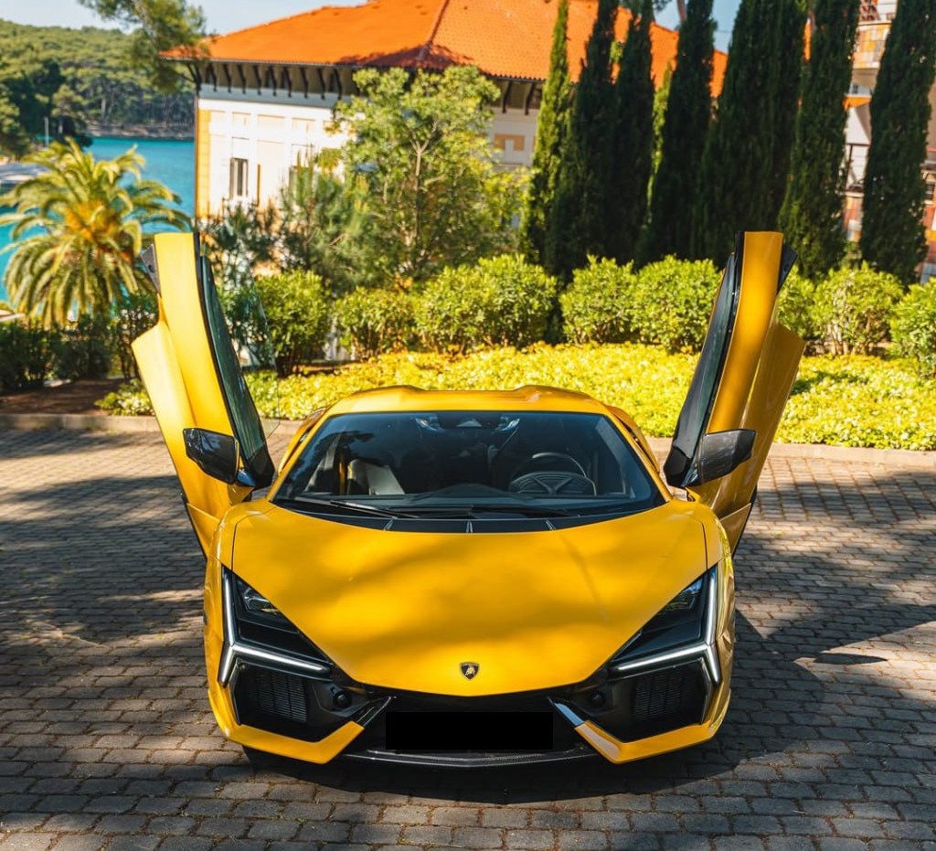 Lamborghini Revuelto Front Yellow 2