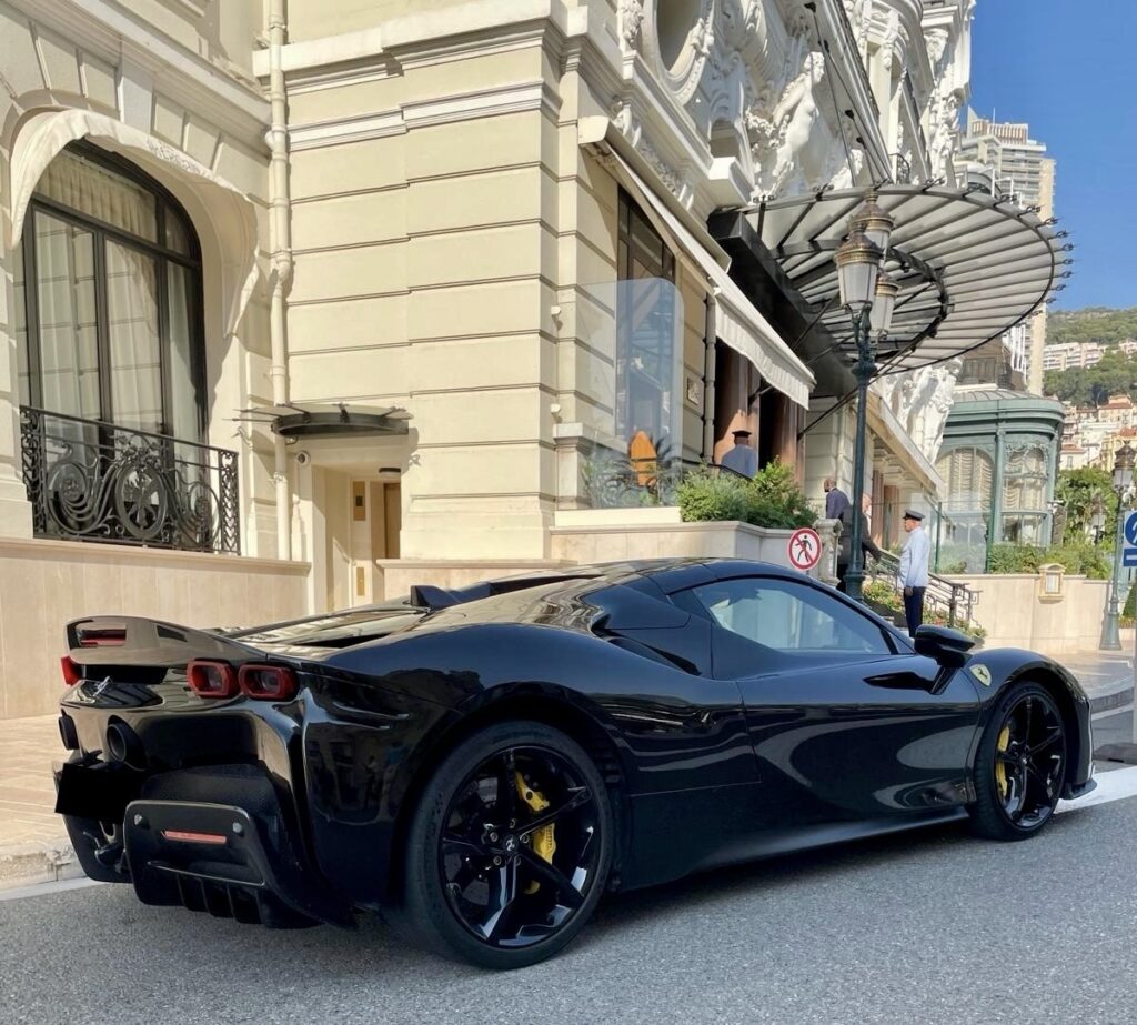 LUXURY CAR RENTAL LUXURY CAR RENTAL