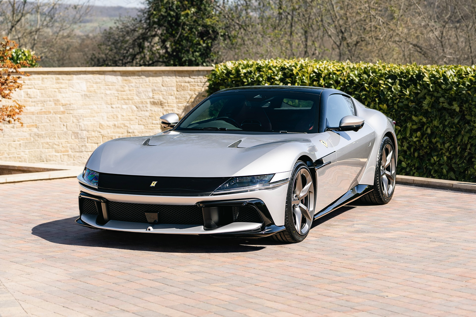 Ferrari 12CIlindri Silver