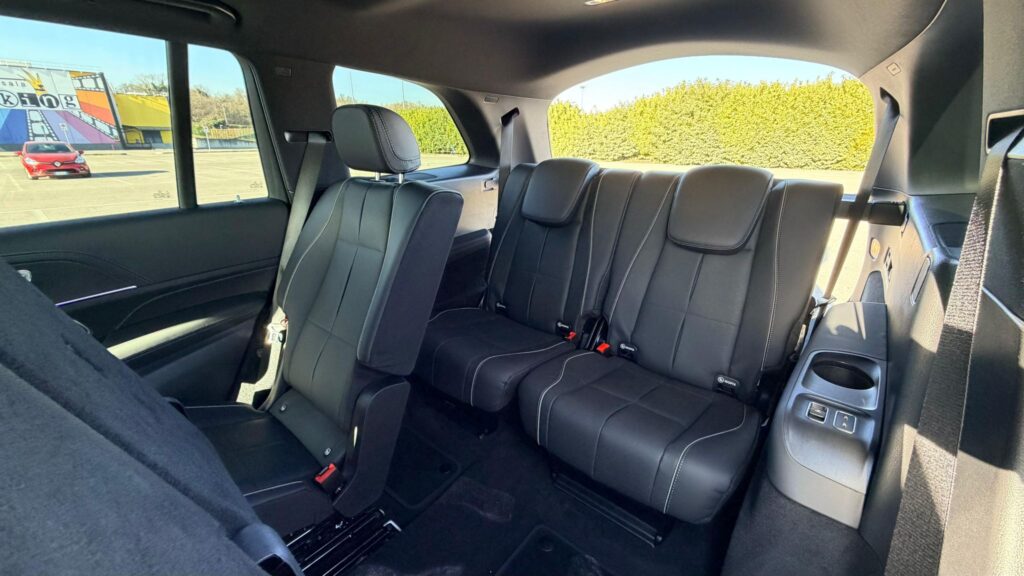 Mercedes-Benz GLS Interior 2